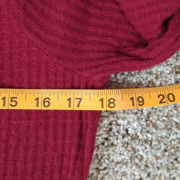 Ultra Flirt Waffle Knit Henley Top Size M NEW - Picture 8 of 9